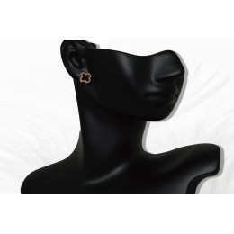اقراط Van Cleef 